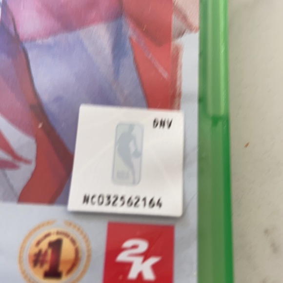 NBA 2K22 XBOX SERIES X NEW VIDEO GAME GAMER SPORTS - Picture 5 of 7